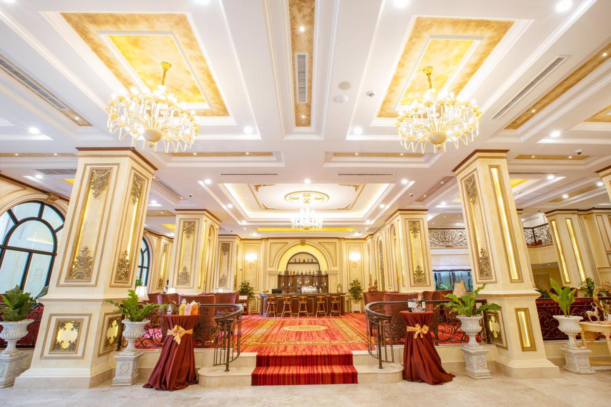 Anik Palace Hotel Phnom Penh Exterior foto